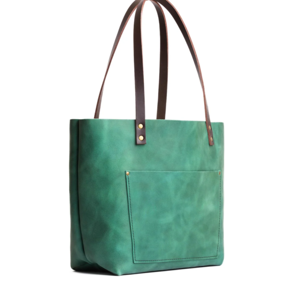 Imgi 246 classic tote surf portland leather 2 600x600